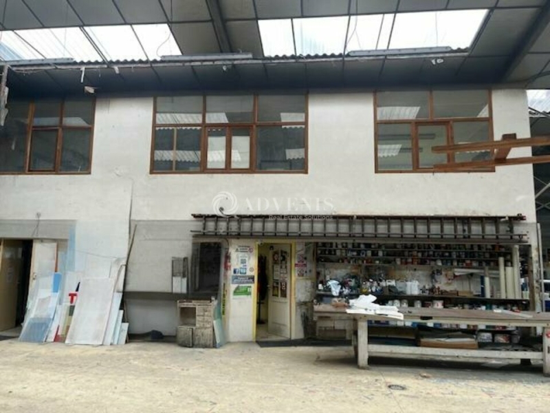 Location Activités Entrepôts SAINT PIERRE DES CORPS (37700) - Photo 2