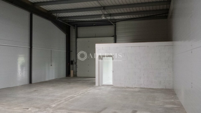 Location Activités Entrepôts BALLAN MIRE (37510) - Photo 2