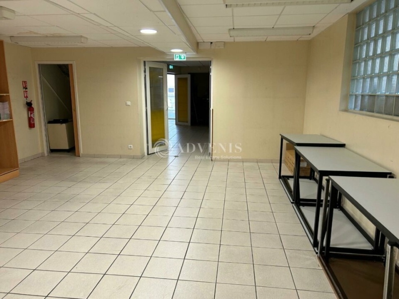 Vente Investisseur Bureaux TOURS (37000) - Photo 12