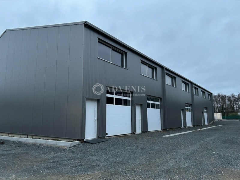 Location Entrepôts SACHE (37190) - Photo 2