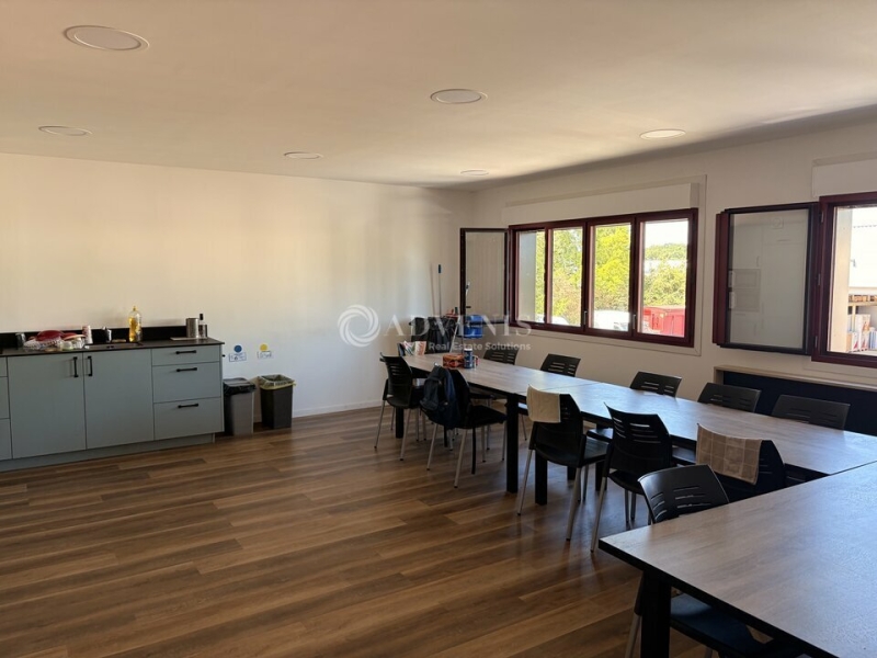 Vente Investisseur Activités Entrepôts JOUÉ LÈS TOURS (37300) - Photo 2