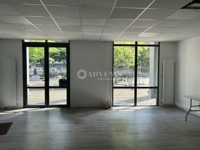 Vente Investisseur Bureaux TOURS (37000) - Photo 2