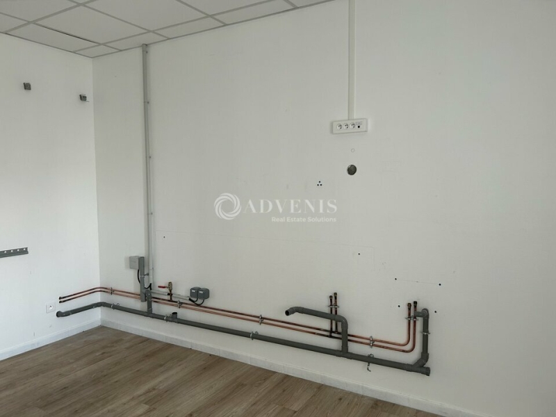 Vente Investisseur Bureaux TOURS (37000) - Photo 8