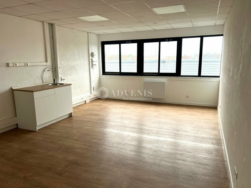 Vente Investisseur Bureaux BLOIS (41000) - Photo 2