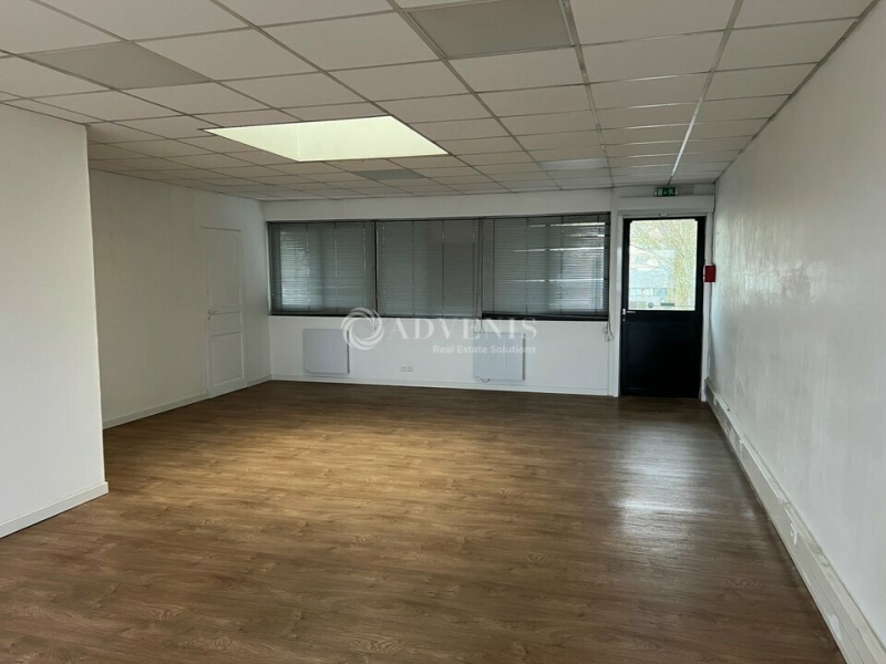 Vente Investisseur Bureaux BLOIS (41000) - Photo 3