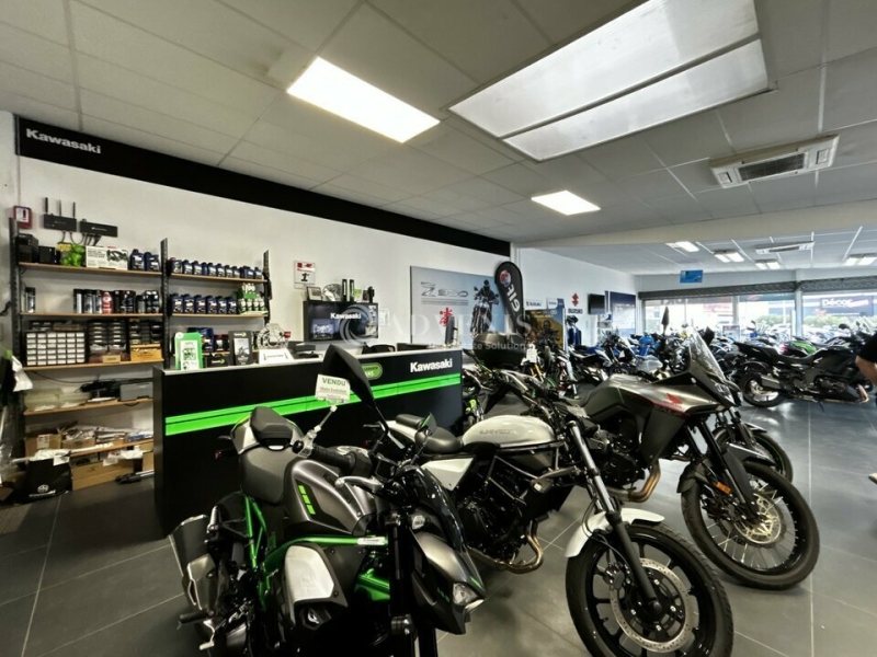 Location Commerces NARBONNE (11100) - Photo 4