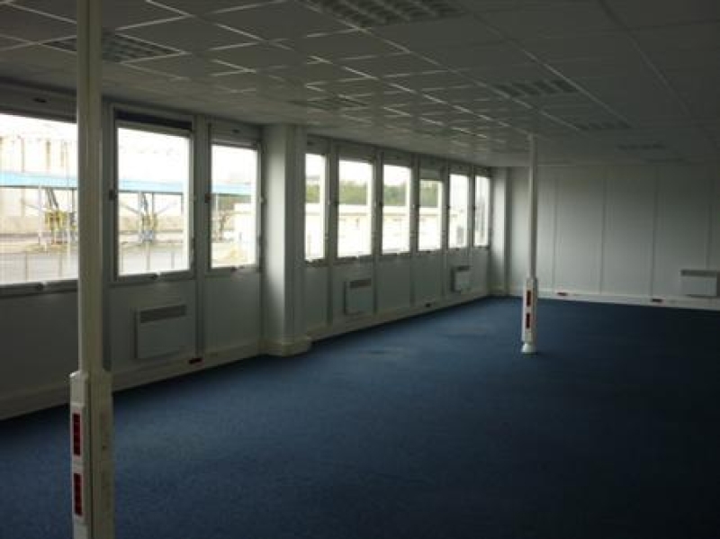 Location Bureaux PLOUFRAGAN (22440) - Photo 5