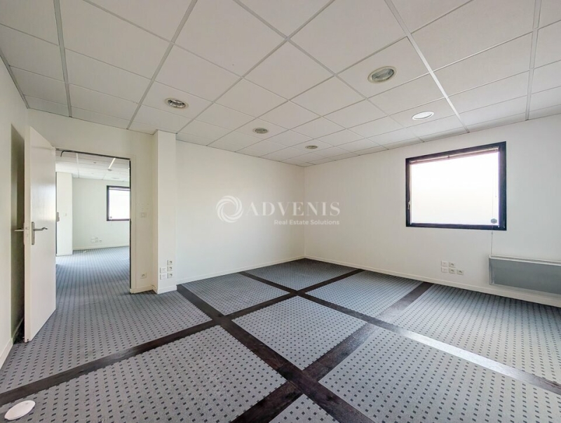 Location Bureaux TADEN (22100) - Photo 1