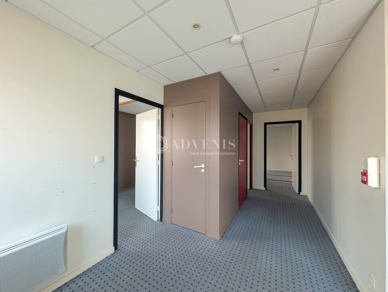 Location Bureaux TADEN (22100) - Photo 3