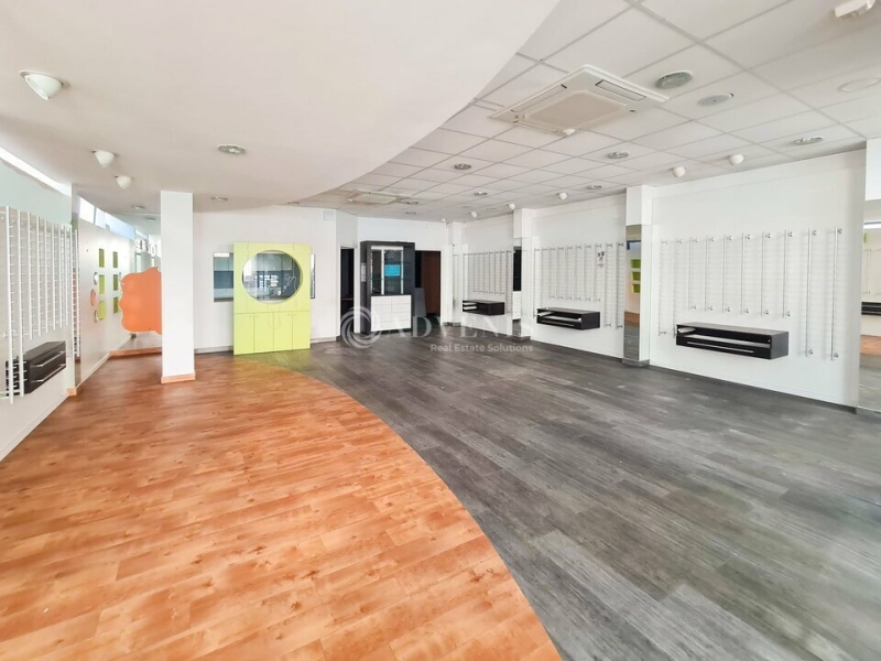 Vente Investisseur Bureaux LANNION (22300) - Photo 8