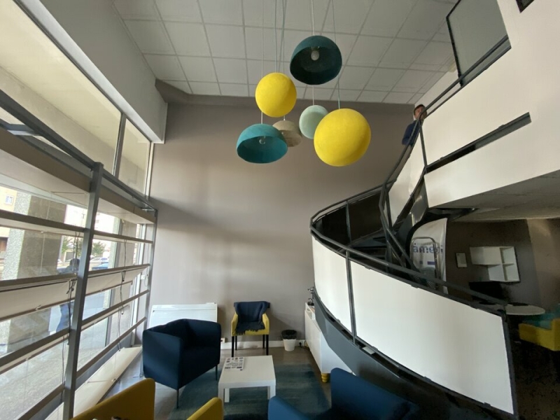 Location Commerces MONTIGNY LE BRETONNEUX (78180) - Photo 5