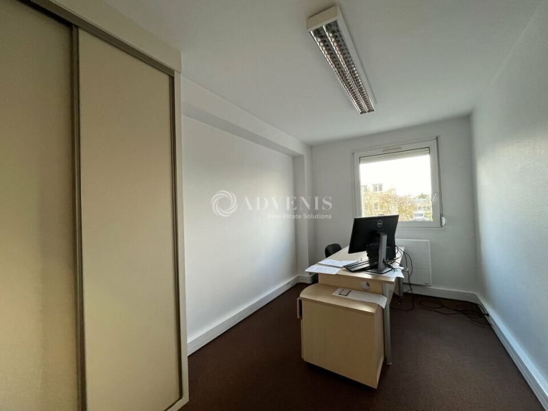 Vente Investisseur Bureaux RAMBOUILLET (78120) - Photo 5