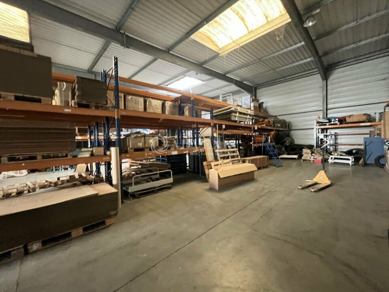 Vente Investisseur Entrepôts TRAPPES (78190) - Photo 4