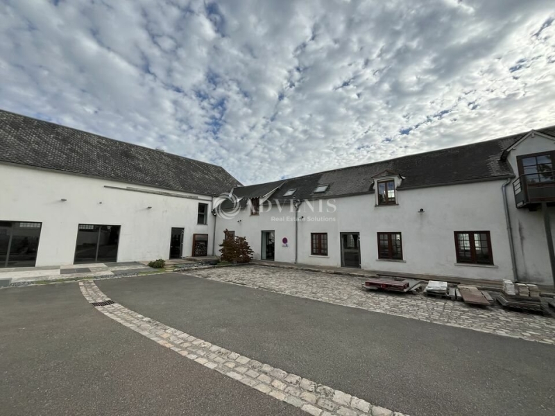 Vente Investisseur Commerces COIGNIÈRES (78310) - Photo 2