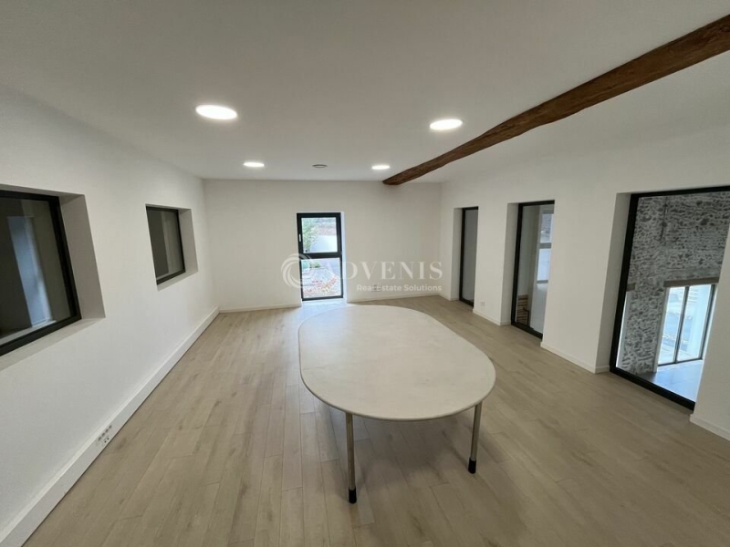 Vente Investisseur Commerces COIGNIÈRES (78310) - Photo 5
