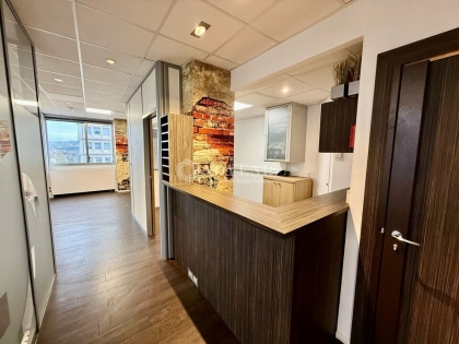 Advenis RES - Immobilier d'entreprises