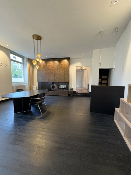 Advenis RES - Immobilier d'entreprises