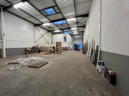 Advenis RES - Immobilier d'entreprises