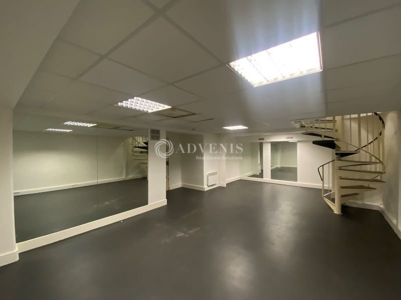 Location Bureaux PARIS (75014) - Photo 7