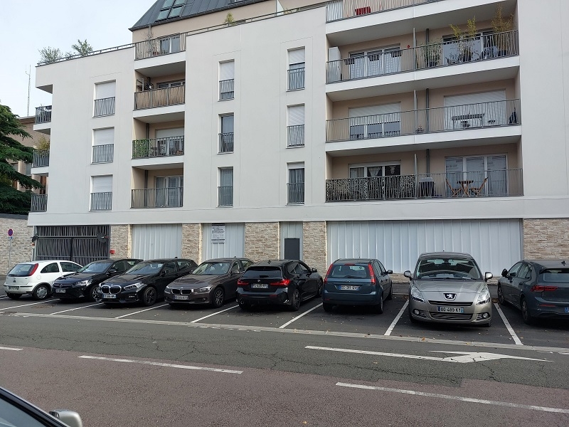 Location Bureaux POISSY (78300) - Photo 2