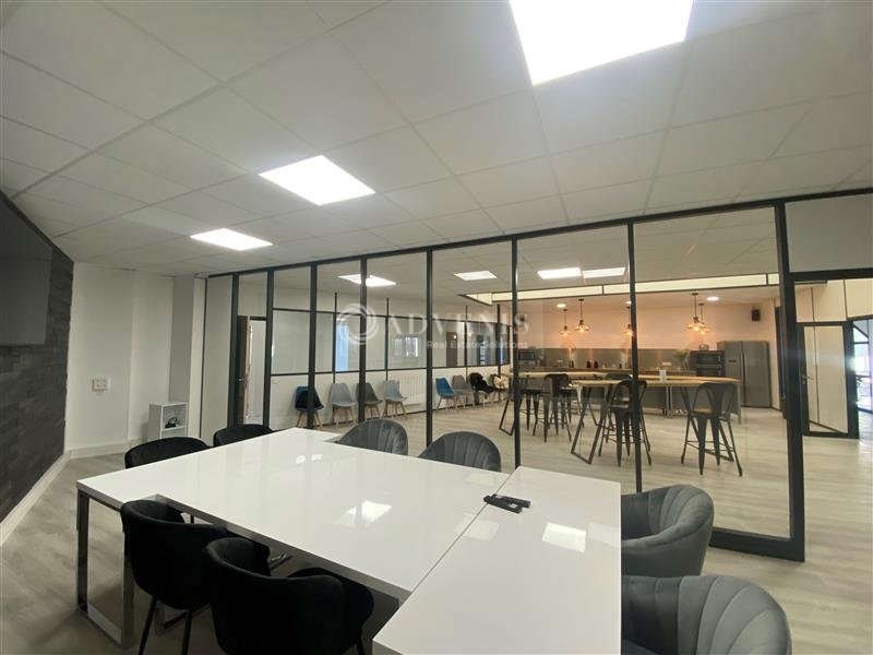 Location Bureaux MONTIGNY LE BRETONNEUX (78180) - Photo 4