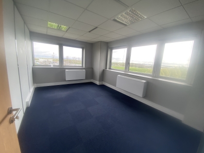 Location Bureaux TREMBLAY EN FRANCE - Photo 3