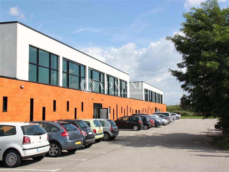 Location Bureaux ENTZHEIM (67960) - Photo 1