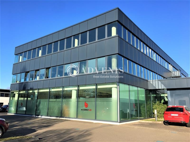 Vente Utilisateur Bureaux ENTZHEIM (67960) - Photo 1