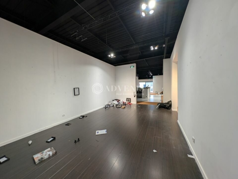 Location Commerces VENDENHEIM (67550) - Photo 9