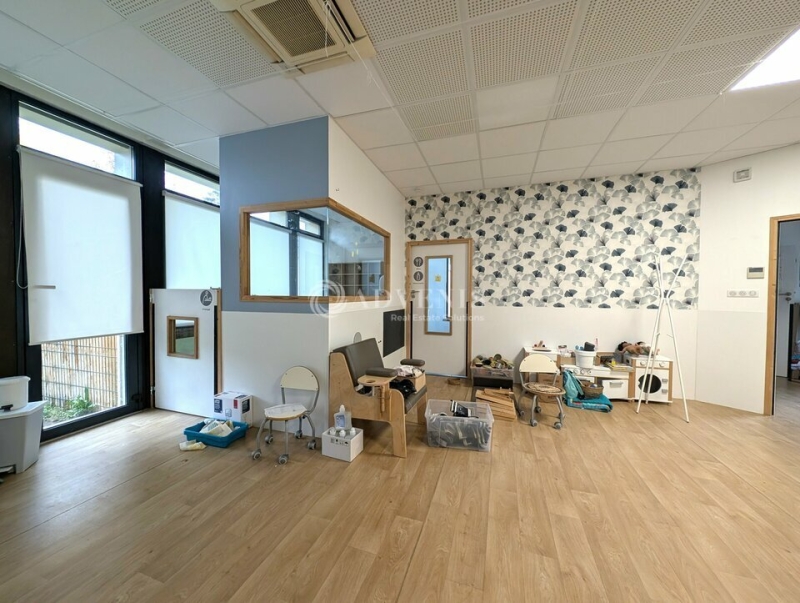 Location Bureaux OSTWALD (67540) - Photo 1