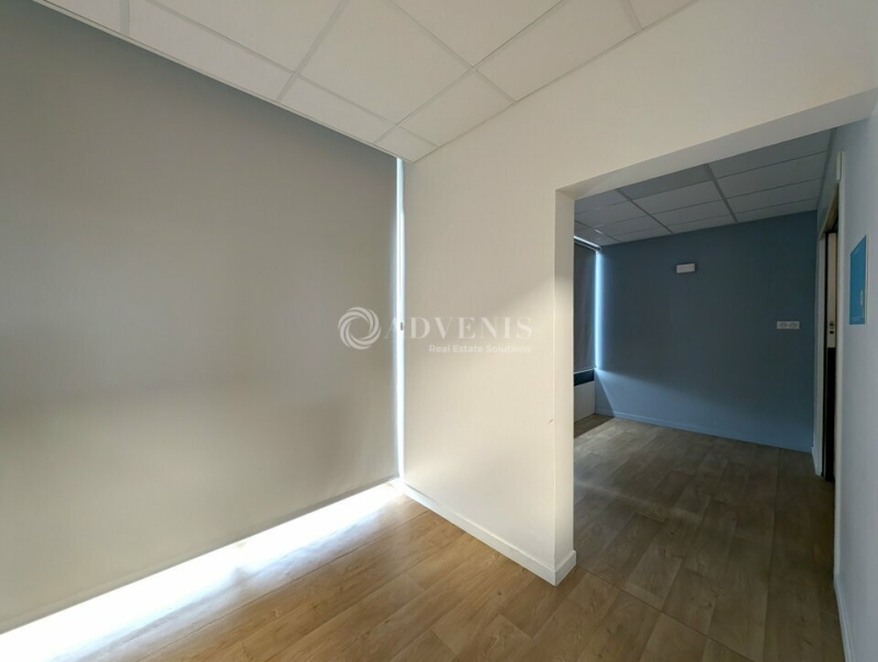 Location Bureaux OSTWALD (67540) - Photo 7