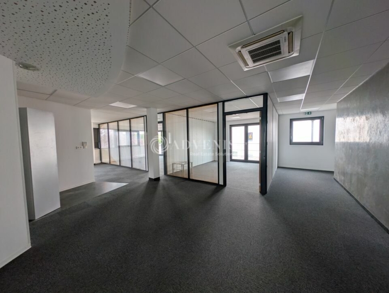 Location Bureaux ENTZHEIM (67960) - Photo 6