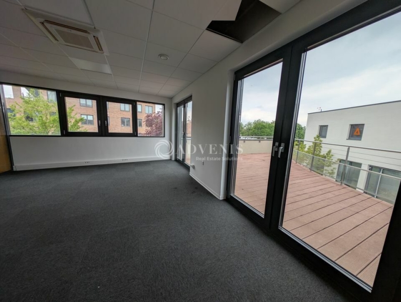 Location Bureaux ENTZHEIM (67960) - Photo 9
