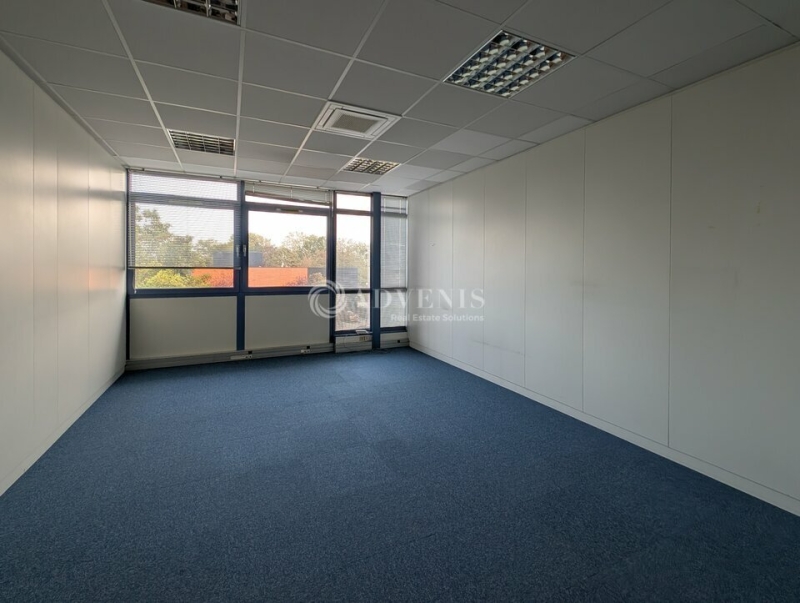 Location Bureaux ENTZHEIM (67960) - Photo 8