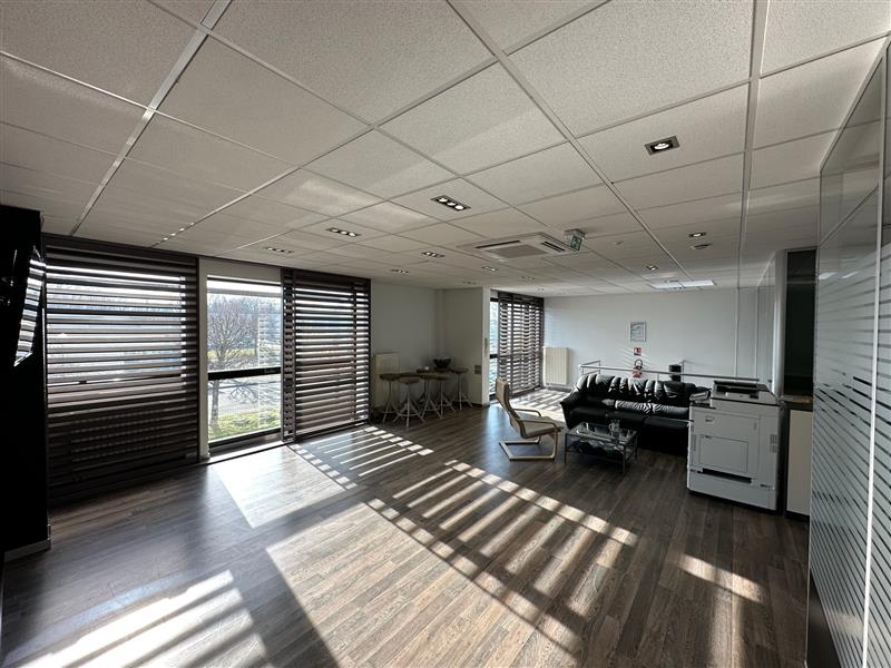 Location Bureaux OSTWALD (67540) - Photo 2