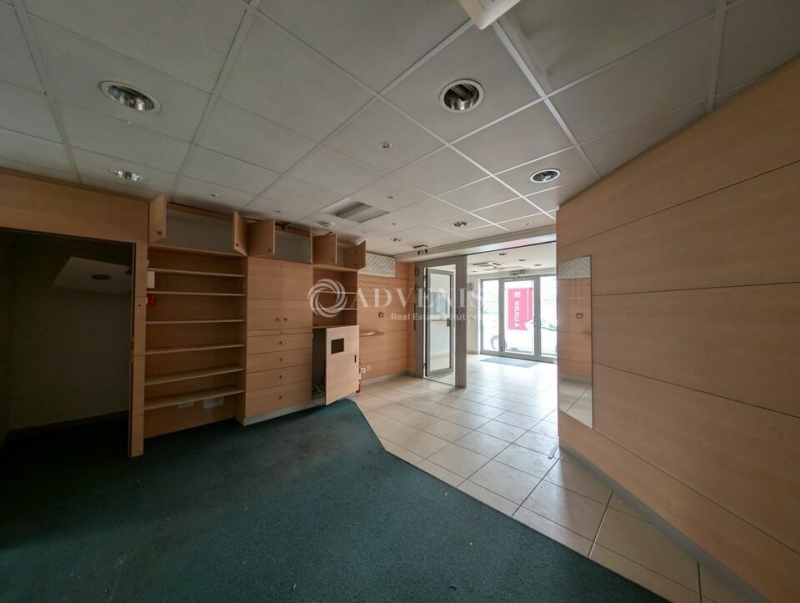 Location Commerces STRASBOURG (67100) - Photo 4