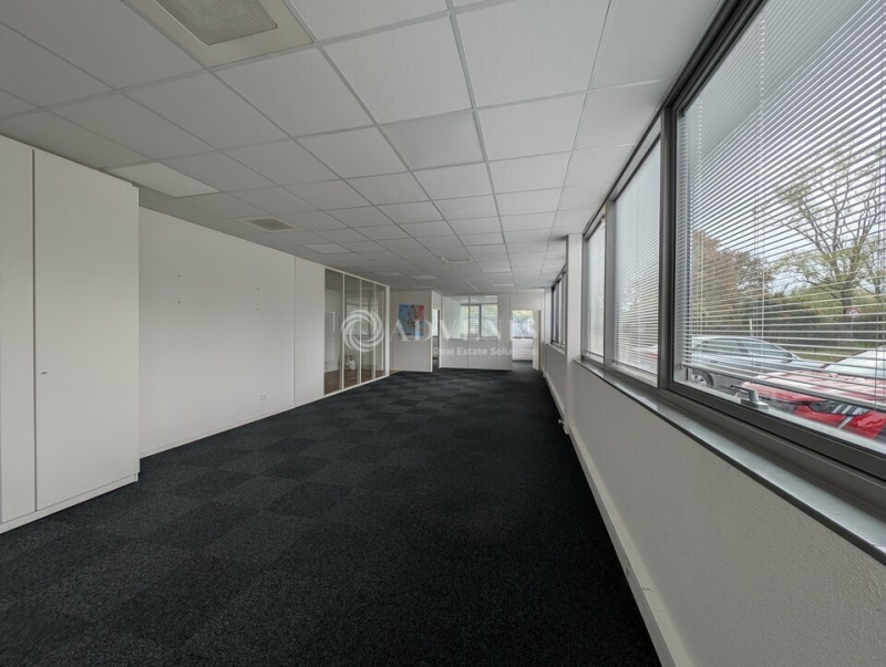 Location Bureaux ENTZHEIM (67960) - Photo 5