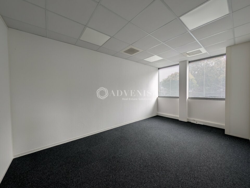 Location Bureaux ENTZHEIM (67960) - Photo 7