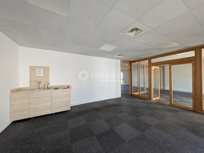 Location Bureaux STRASBOURG (67200) - Photo 3