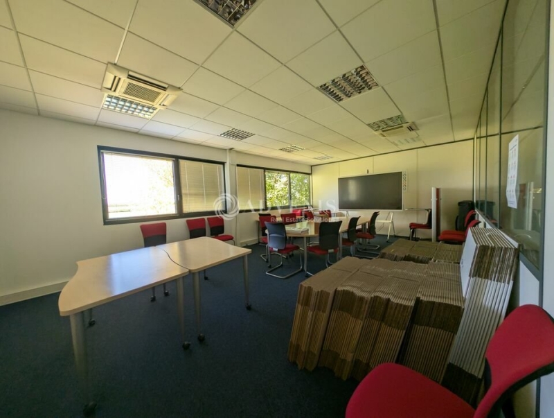 Location Bureaux ENTZHEIM (67960) - Photo 10