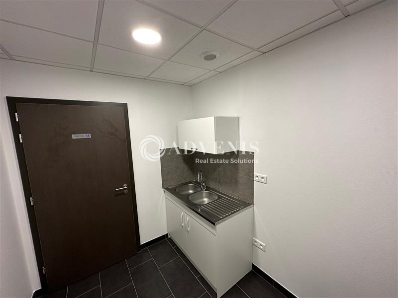 Location Bureaux et activités légères STRASBOURG (67200) - Photo 8