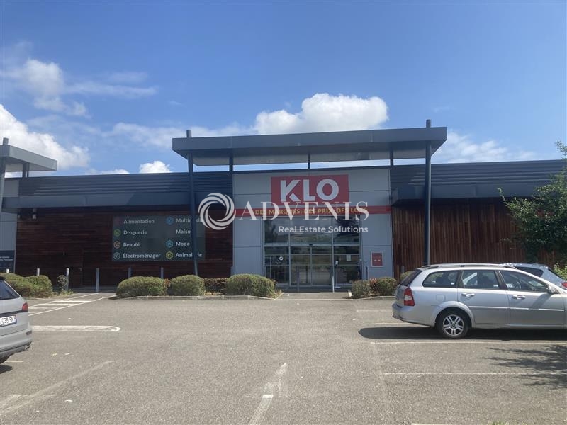 Location Commerces IBOS (65420) - Photo 1