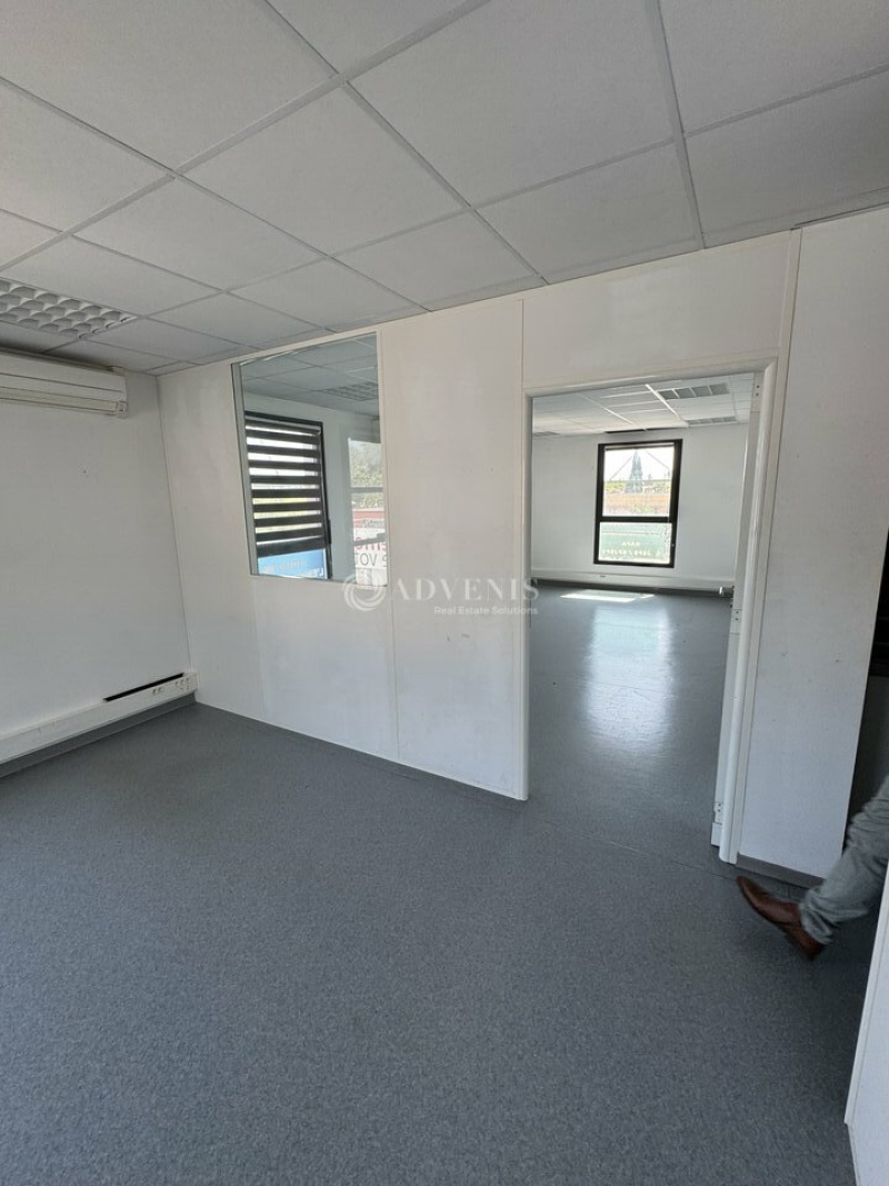 Location Bureaux NÎMES (30000) - Photo 6