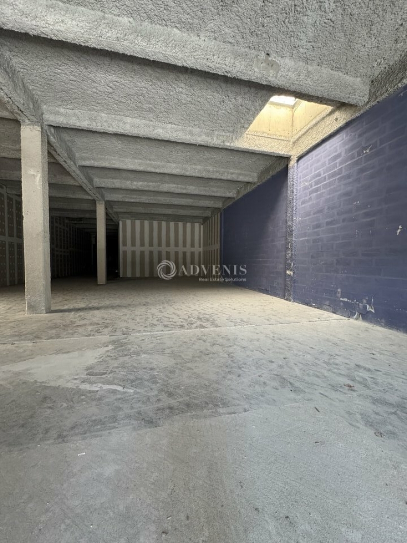 Location Commerces NÎMES (30000) - Photo 5