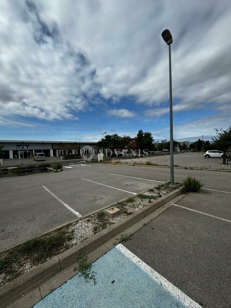 Location Commerces RIVESALTES (66600) - Photo 10