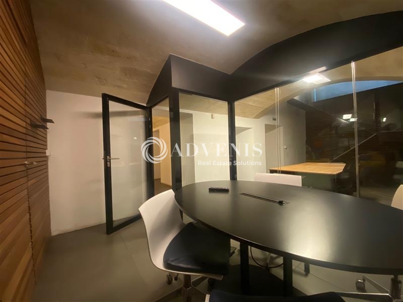 Location Bureaux BORDEAUX (33000) - Photo 9