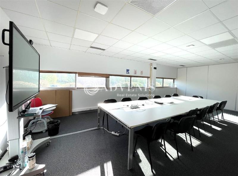 Location Bureaux BORDEAUX (33300) - Photo 11