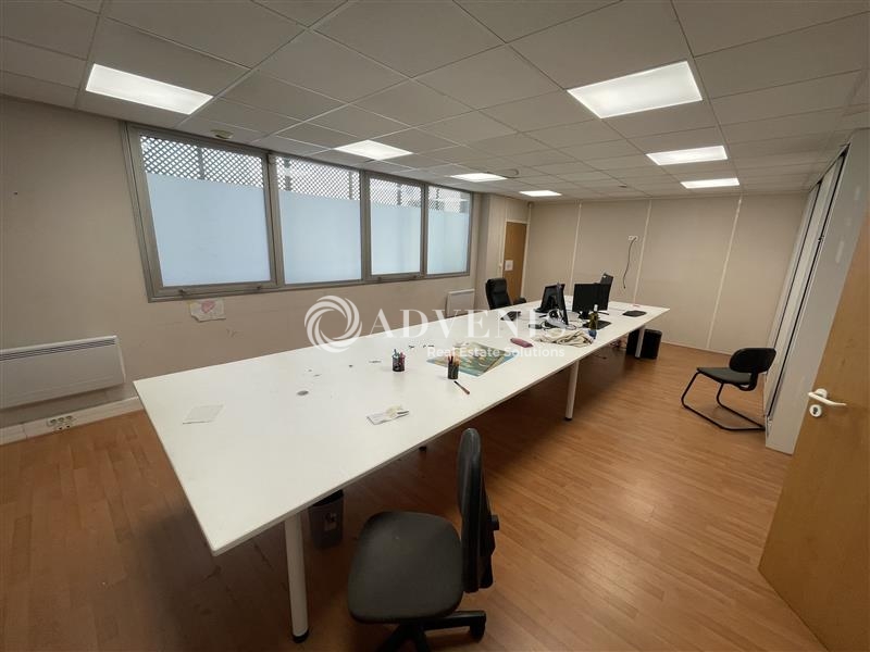 Location Activités Entrepôts LE HAILLAN (33185) - Photo 7