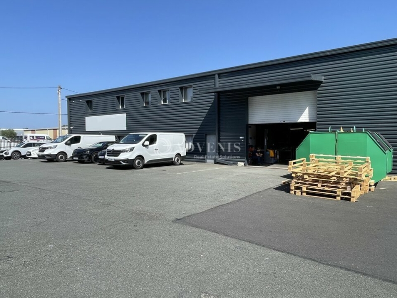 Location Activités Entrepôts YVRAC (33370) - Photo 11