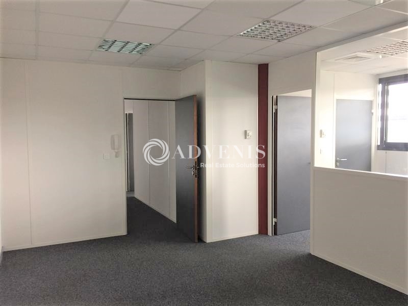 Location Bureaux PESSAC (33600) - Photo 4